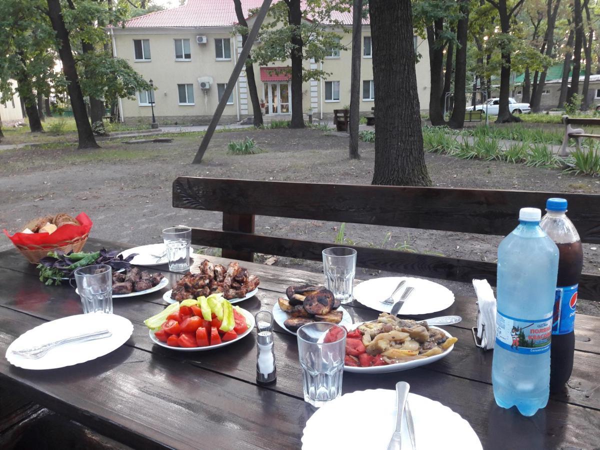 Hotel Dubrava Poltava Dış mekan fotoğraf