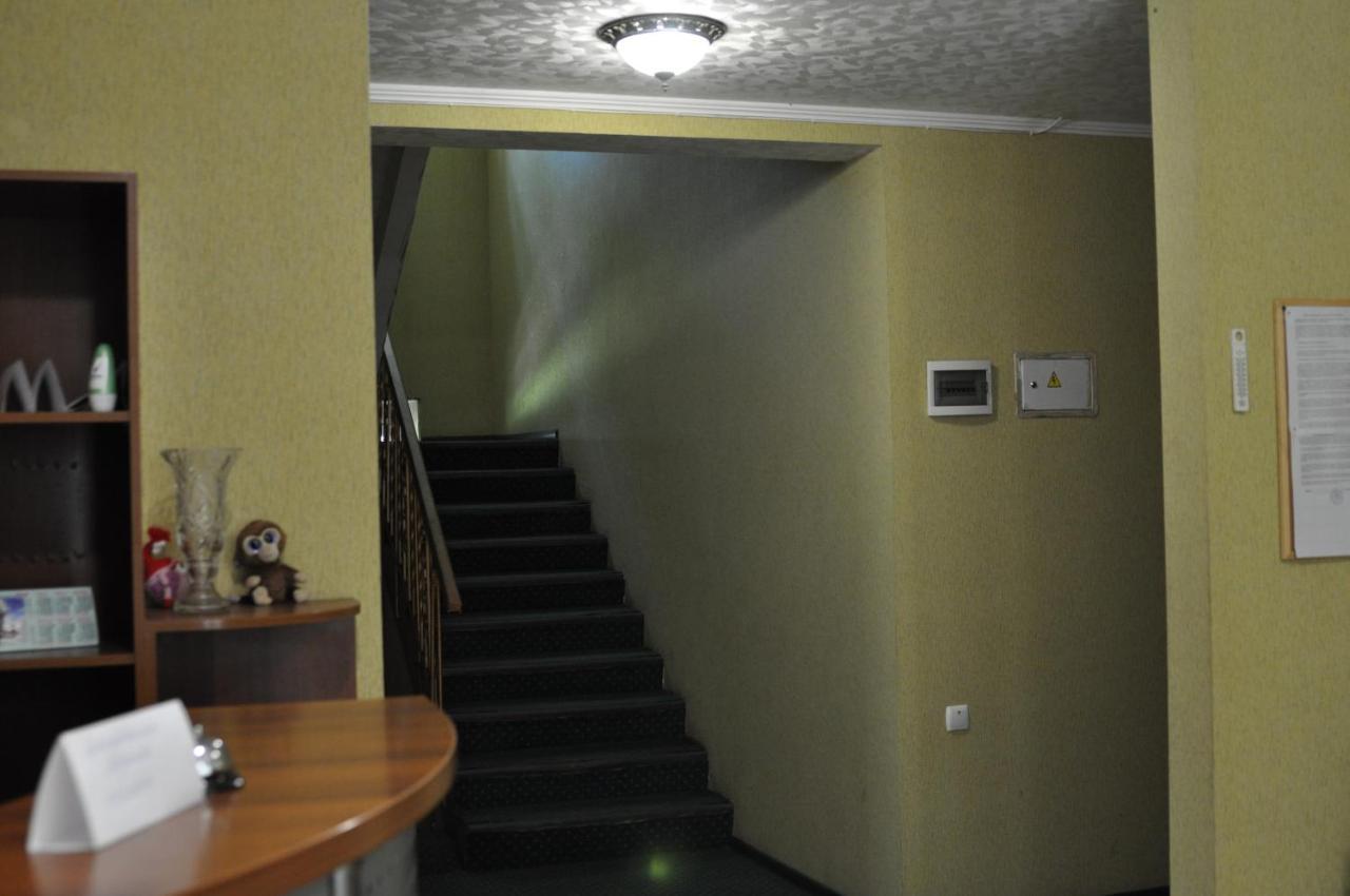 Hotel Dubrava Poltava Dış mekan fotoğraf