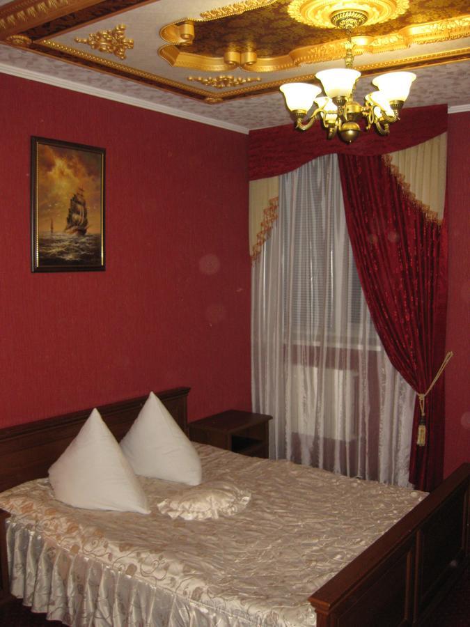Hotel Dubrava Poltava Dış mekan fotoğraf