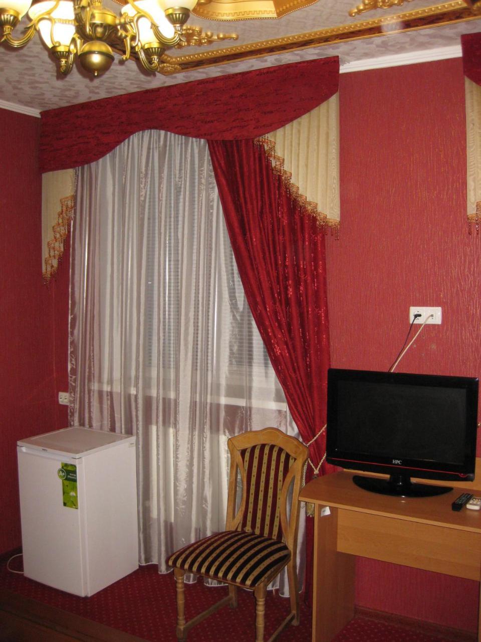 Hotel Dubrava Poltava Dış mekan fotoğraf