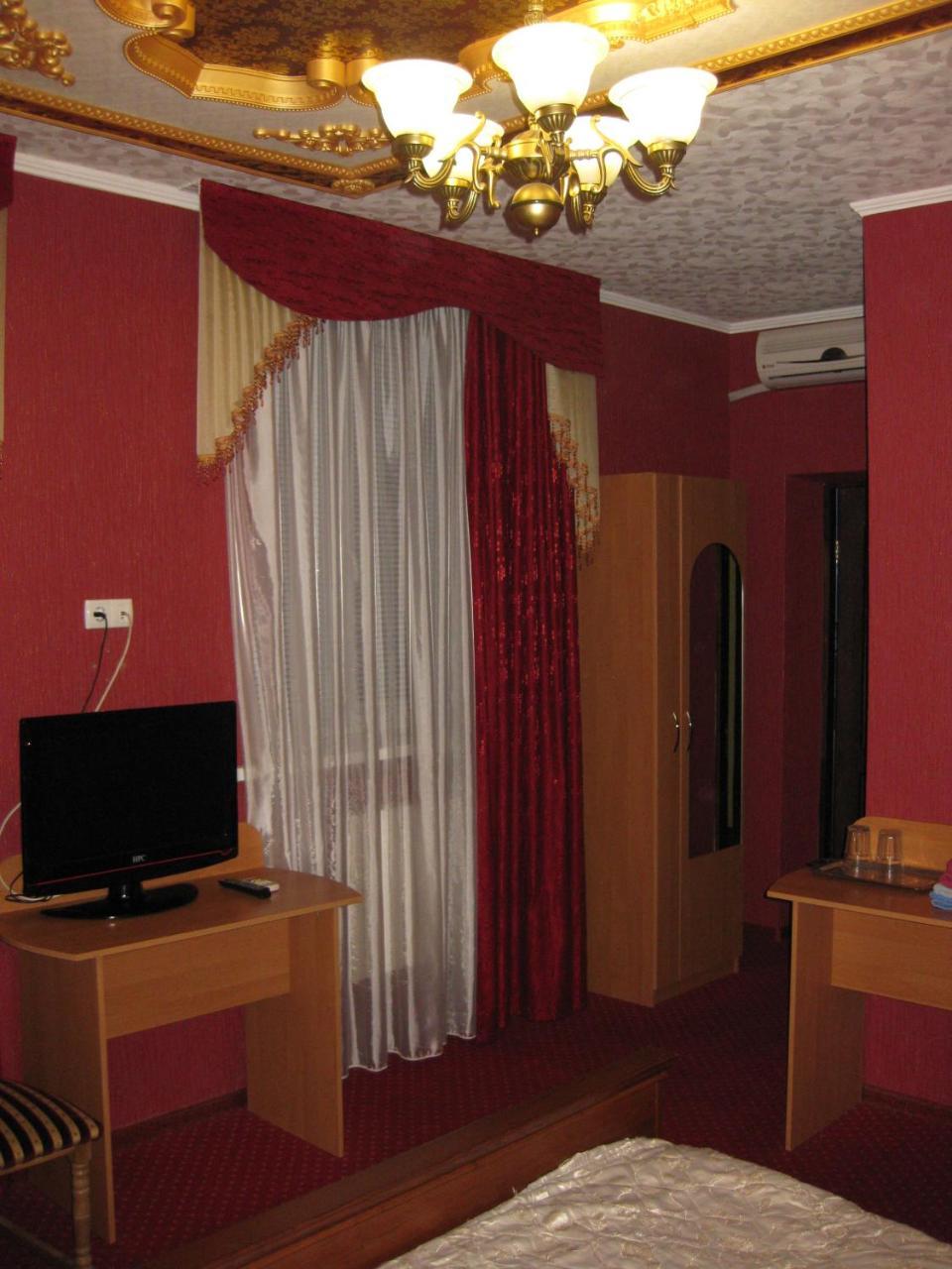 Hotel Dubrava Poltava Dış mekan fotoğraf