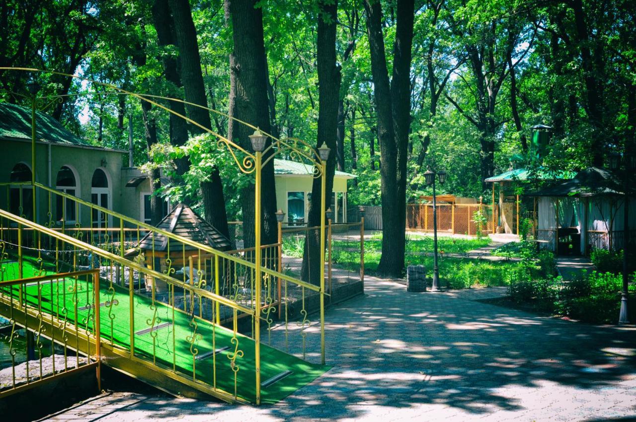 Hotel Dubrava Poltava Dış mekan fotoğraf